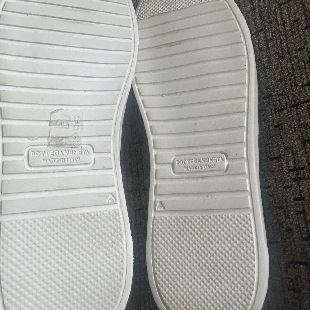 Bottega Veneta Light Blue and White Low-Top  Sneakers - Picture 7 of 9